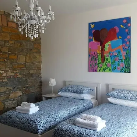 Istrabella -spacious Four Bedroom Koper