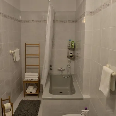 Istrabella -spacious Four Bedroom