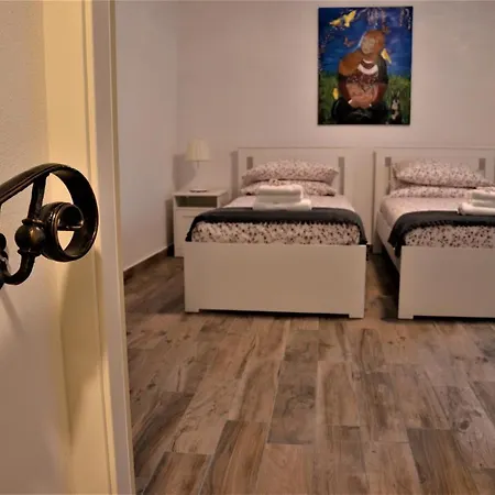 Apartment Istrabella -spacious Four Bedroom Koper