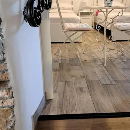 Istrabella -spacious Four Bedroom Apartment