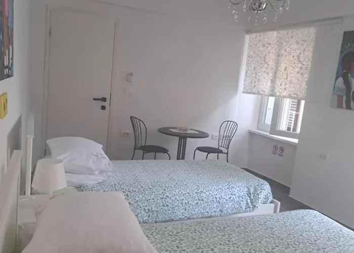 Istrabella Lejlighed *