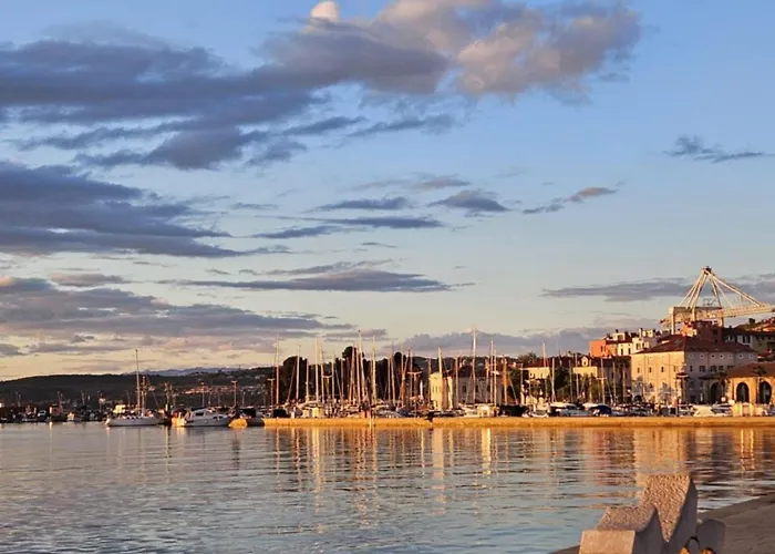 Lejlighed Istrabella *